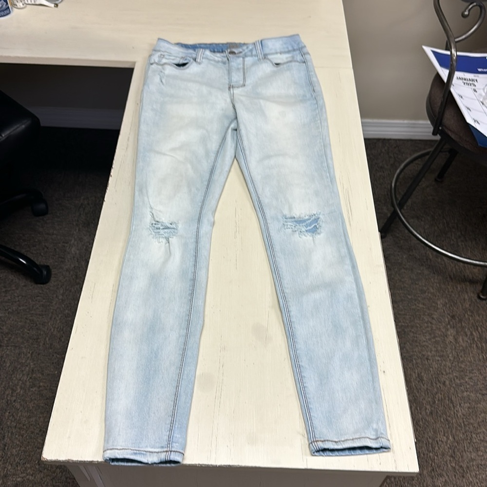 True Craft Light Washed Denim Mid Rise Distressed Skinny Jeans